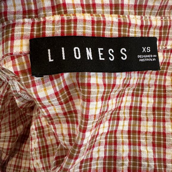 Lioness Brown Gingham Button Up Top XS Tailored Picnic Plaid Cottage Preppy $59 - Picture 12 of 13